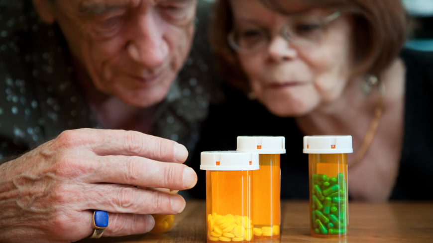 Det är inte alltid helt lätt att hålla reda på vilka mediciner man ska ta och när.  Foto: Shutterstock
